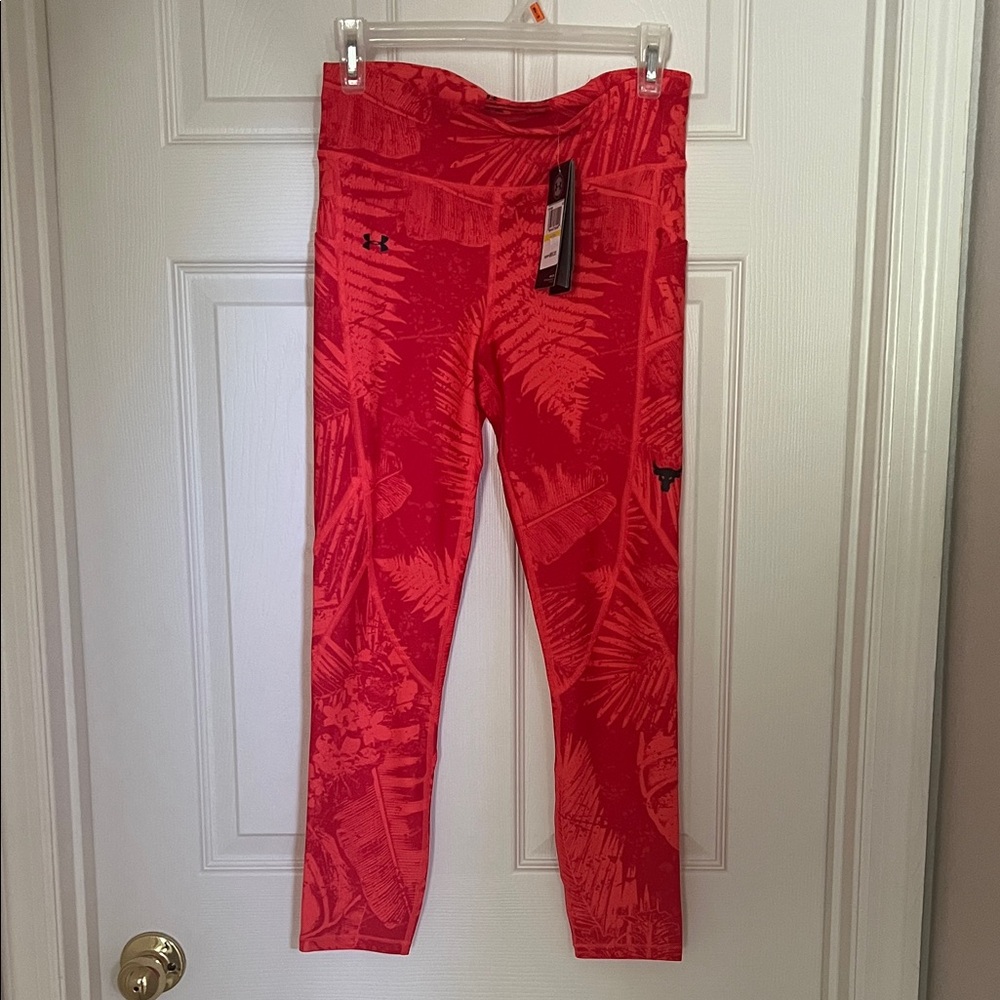 Under Armour Women  orange/red Patterned Leggings